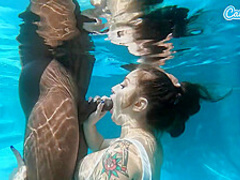 Hot Amateur Fucked By Bbc Penis Underwater