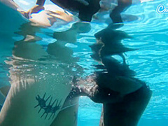 Hot Amateur Fucked By Bbc Penis Underwater