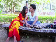 Hot Desi Shortfilm 469 - Padhu Big Boobs Kissed, Pressed & Navel Kissed