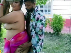 Indian Beautiful Maid Hot Sex At Open Garden!! Viral Sex