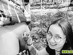 Paren Razvlekaetsya S Dvumya Shluhami V Parke Wife Karolina Bitch Miss Lissa Nigonika Full