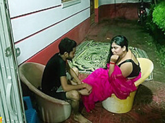 Desi Xxx Super-hot Beautiful Bhabhi Outdoor Sex!!! With Clear Audio