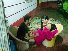 Desi Xxx Super-hot Beautiful Bhabhi Outdoor Sex!!! With Clear Audio