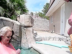 Fucks A Lucky Fan At Girls Gone Wireless Content Event 9 Min - Kendra Kox And Huge Boobs