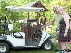 Old sexy nanny pussyfucked outdoor after passionate kissing