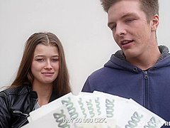 CzechStreets - Sold Girlfriend