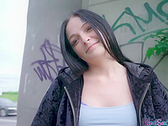 Deepthroating babe public POV fucked outdoor after casting