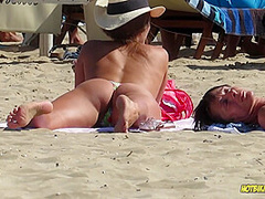 Amazing Ass Sexy Bikini Hot milf Backview at the beach