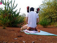 Amateur Masked Chinese Couple Fuck Outdoors