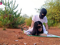 Amateur Masked Chinese Couple Fuck Outdoors