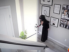 Stud Pummeling This Milfs Wet Coochie From Below With Quinton James And Brooklyn Chase