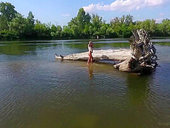 Stefani - River Run Through Me