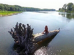 Stefani - River Run Through Me