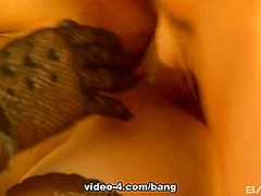 Carmen Luvana leaves this field fuck with a sore pussy from multiple O's - BANG!