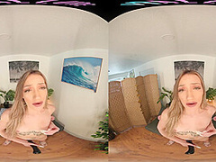 Skinny blonde strips from her bikini and masturbates in VR
