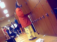 japanese public bathroom changeroom.82