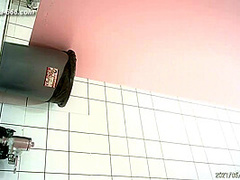 chinese girls go to toilet.294