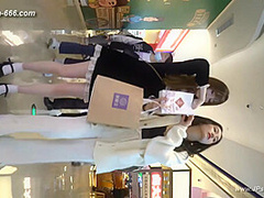 peeping chinese amateur upskirt.120