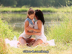 Jenny De Lugo and Lexi Dona swear pussy tastes better when eaten outdoors - BANG!