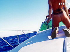 Gina Snake And Max Cortes - Big Tits Milf Loves Going Outdoor Naked And Fucking On A Boat