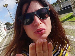 A Young Sucker Spied On Mommy In The Park And She Let Herself Be Touched!