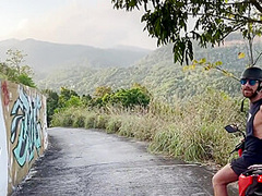Tourist Couple Having A Hot Quickie Fuck