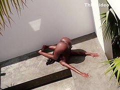 Dakota Simone Hot Tantra