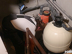 Cherry Kiss Pumps and Unclogs Handyman's Pipe GP1532 - PornWorld