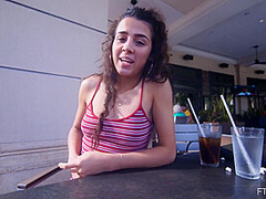Kylie Supercute Teen 05