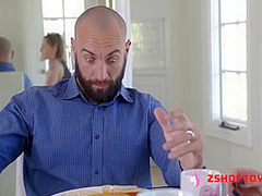 Beautiful Stepdaughter Seduces Her Hot Stepdad