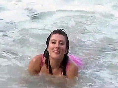 Busty Babe Vallory In The Surf