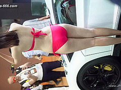 Chinese model in sexy lingerie show.8