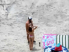 peeping Naturist Beach.40