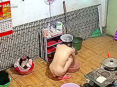 peeping chinese bath.63