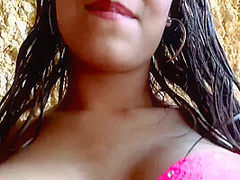 She Likes To Have Her Whole Body Filled With Lubricating Oil To Be Fucked In The Cunt By A Good Cock. Amateur Sex