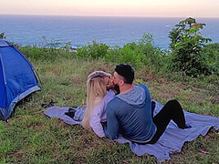 Lina Paige - Sexo Arriscado Casal Amador Real Fodendo Em Acampamento 520