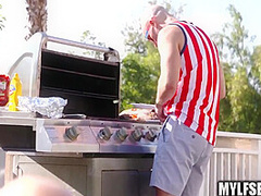 Busty Bikini Milf Gets Served A Dick On A Bun At July 4 Bbq With Richelle Ryan