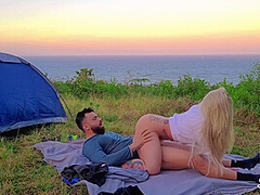Fodendo No Acampamento