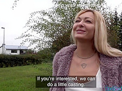 European Amateur Agrees To Fuck In Park
