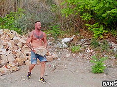 Mini Vamp In Needs Good Dick - In 4k