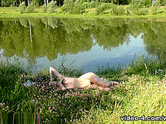 Nata enjoys outdoor masturbating in the sun - WeAreHairy