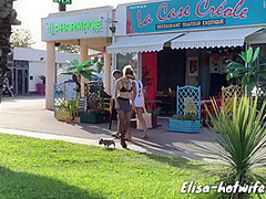 Elisa Hotwife Cuckolding Hubby With A Bbc