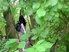 Horny Could Not Resist And Sucked Right In A Public Park With Olivia Moore