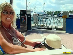 Gorgeous Mommy Incredible Porn Clip