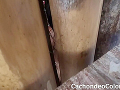 Vergon De Maintenance Charges His Culona Client For His Service In Kind