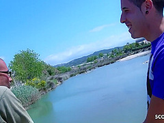 Spanisch College Girl Talk To Fuck And Filmed At Lost Play On The Way Home