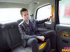 Curvy Driver Gets A Hard Dicking - Sofia Rae