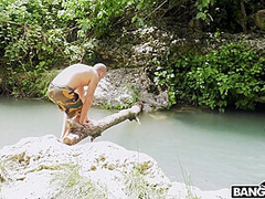 Anastasia Brokelyn In A Splashy Public Fuck In 4k