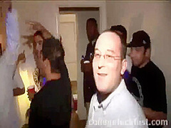 Coed teen fucking dick in frat house
