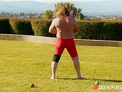 Breasty Leggy Babe Crazy Porn Clip